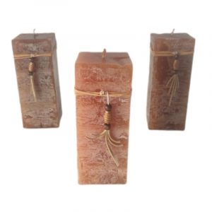 Tres Velas Rectangulares Decorativas y Aromáticas, Color Marrón - Imagen 1